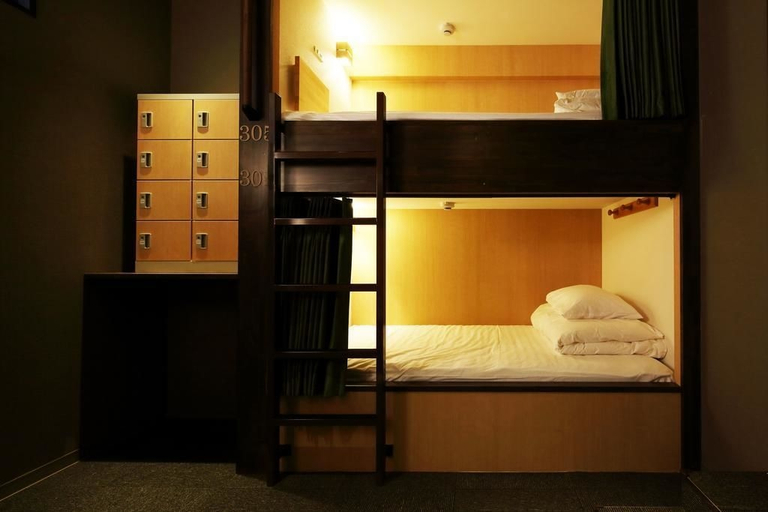 Bedroom 4, iloha Hostel Namba Shinsaibashi, Osaka