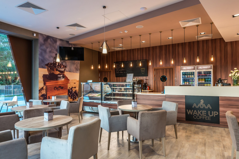 Food & Drinks 5, Apart Hotel 12, Rzeszów City