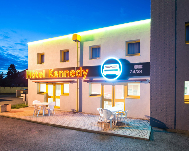 Exterior & Views 2, Hôtel Kennedy Parc des Expositions, Hautes-Pyrénées