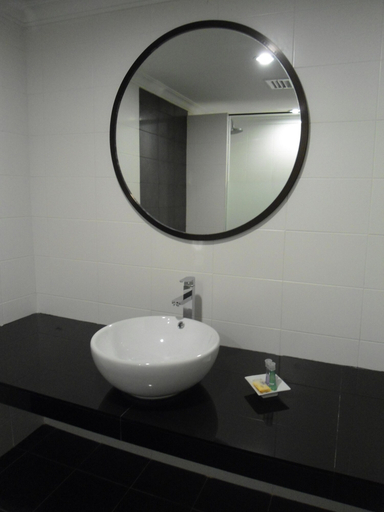 Bathroom 4, Regent Hotel, Bintulu