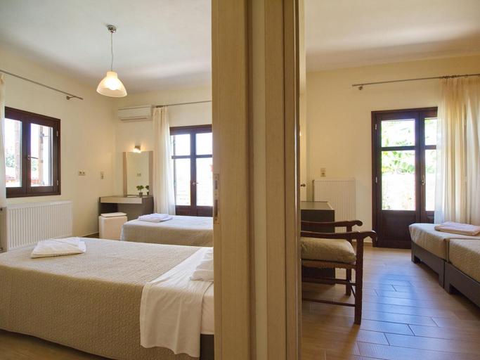Bedroom 4, Villa Argiro in Plaka, Crete