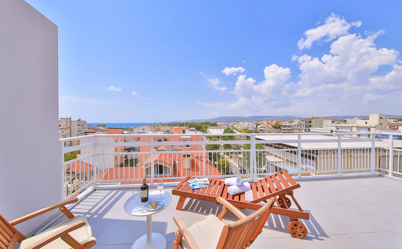 Others 5, Dias Hotel, East Macedonia and Thrace