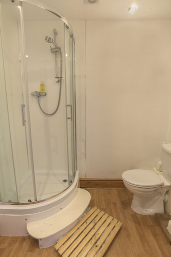 Bathroom 3, New Ing Lodge, Cumbria