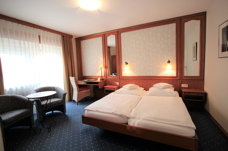 Bedroom 5, Hotel Hardtwald, Hochtaunuskreis