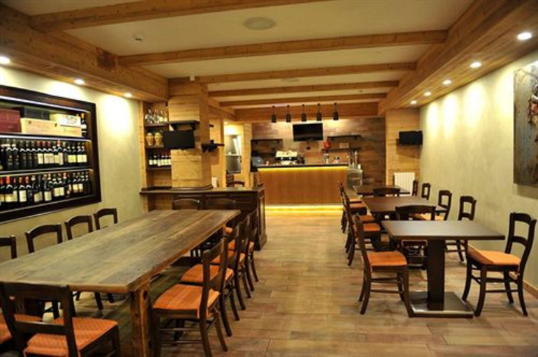 Food & Drinks 5, Hotel Lo Scoiattolo, Aosta