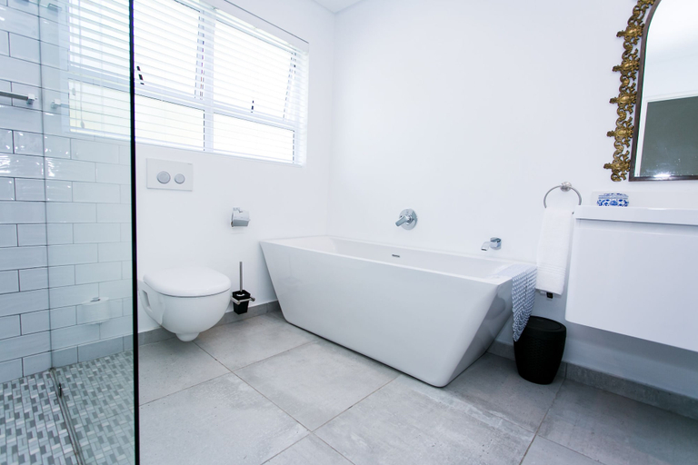 Bathroom 3, Burkleigh House, City of Johannesburg