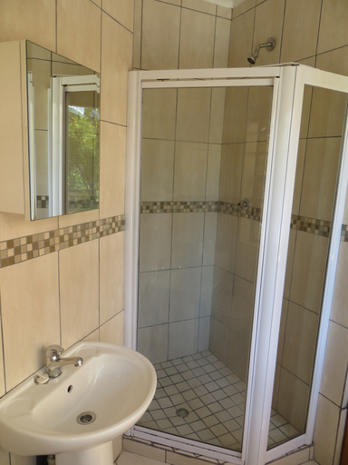 Bathroom 4, Cape Oasis Guesthouse, City of Cape Town