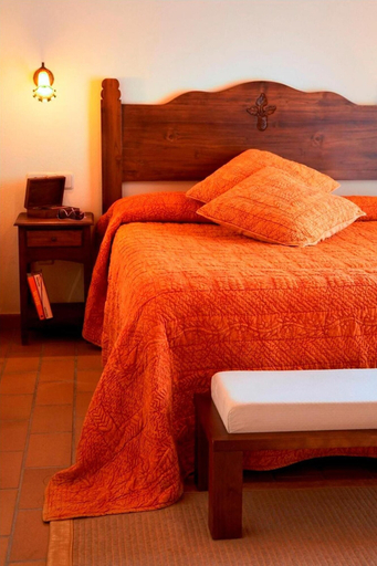 Bedroom 3, Can Barrull, Girona