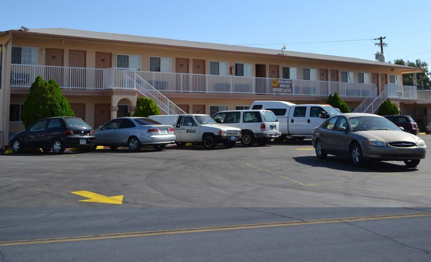 Public Area 5, Budget Inn of Needles, San Bernardino