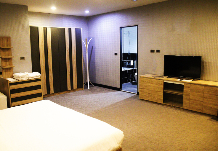 Bedroom 26