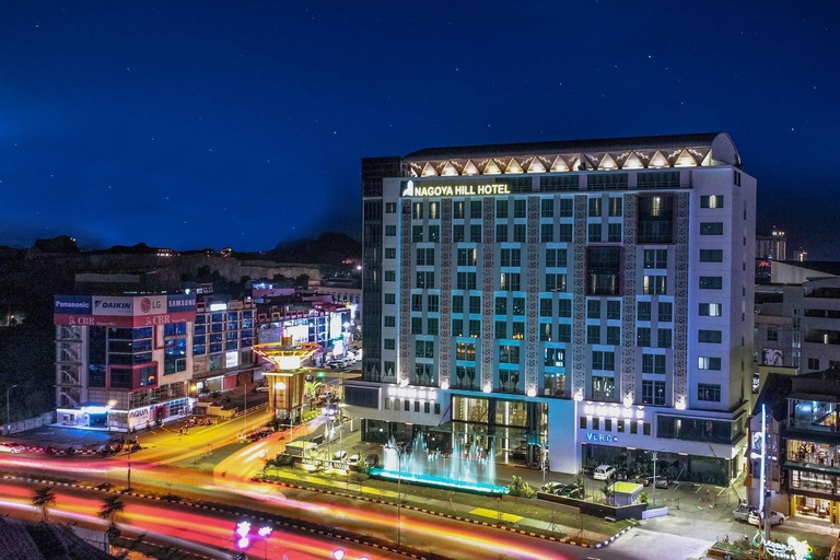 Exterior & Views 4, Nagoya Hill Hotel Batam, Batam