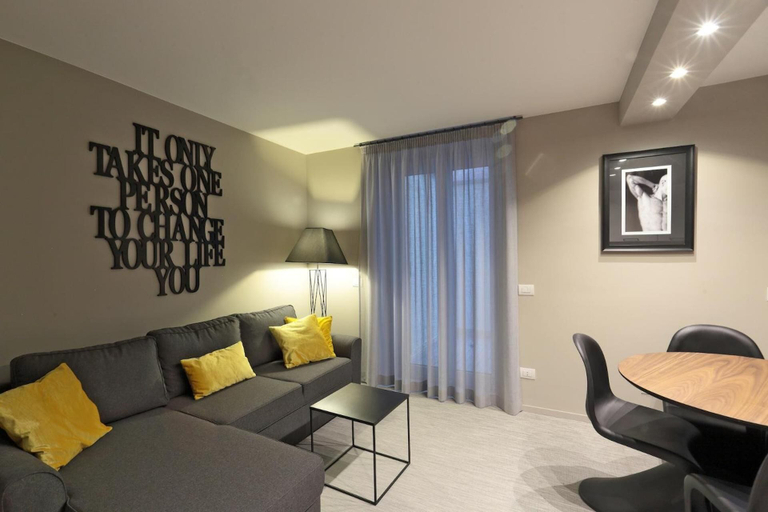 Bedroom 4, Imbriani Guest House & Suites, Bari