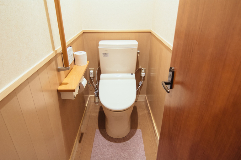 Bathroom 4, Koyasan Syukubo Kumagaiji, Kōya