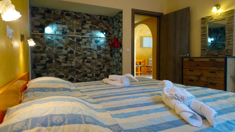 Bedroom 3, Katerini Hotel Apartments, Crete