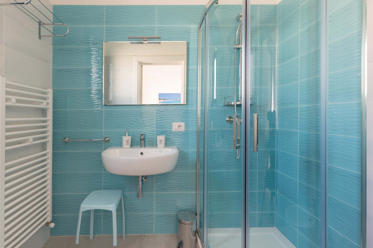 Bathroom 5, B&B Dreams and Delights, Lecce