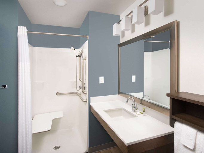 Bathroom 3, WoodSpring Suites Holland - Grand Rapids, Ottawa