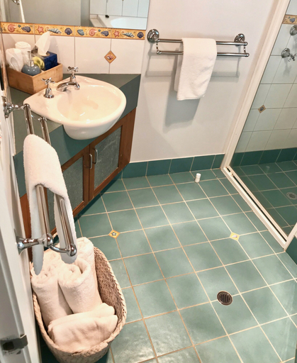 Bathroom 4, Ellensbrook Cottages, Augusta-Margaret River