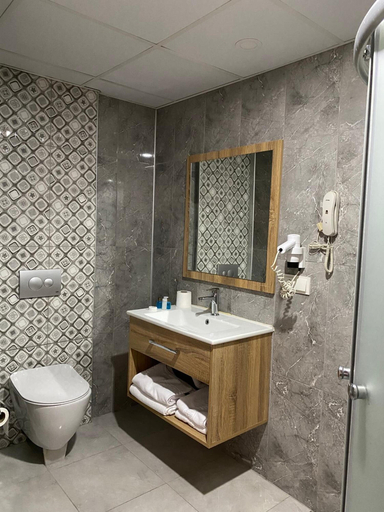 Bathroom 4, Terzioglu Hotel, Hopa