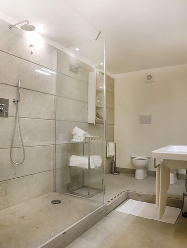 Bathroom 5, Villa Cornaro Tourist Suites, Verona