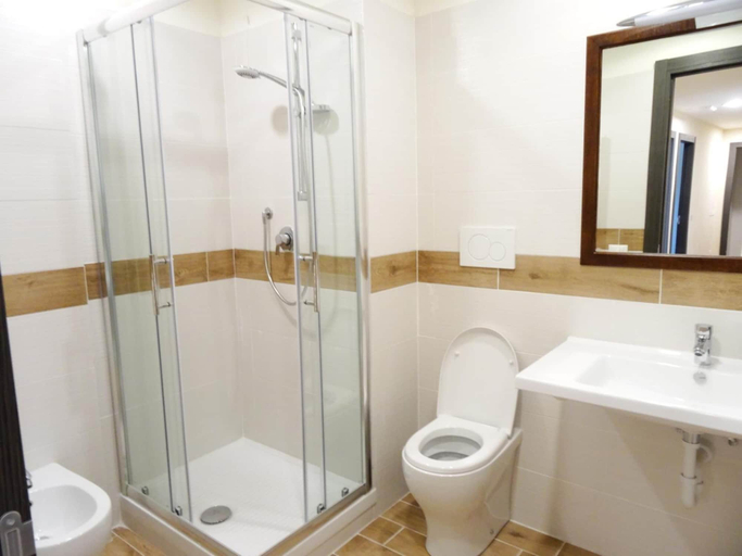 Bathroom 3, Apartment nel centro della città, Pistoia