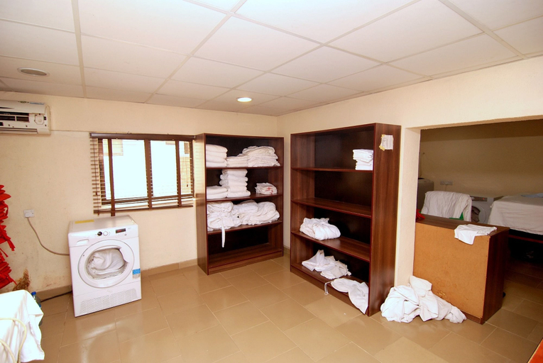 Bathroom 3, Sun Heaven Hotel & Resort Abuja, AbujaMun