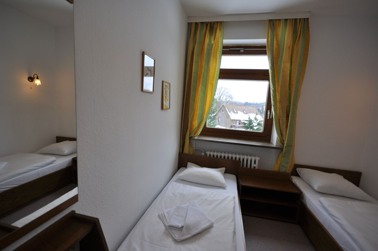 Bedroom 4, Hotel & Hostel Drei Bären, Goslar