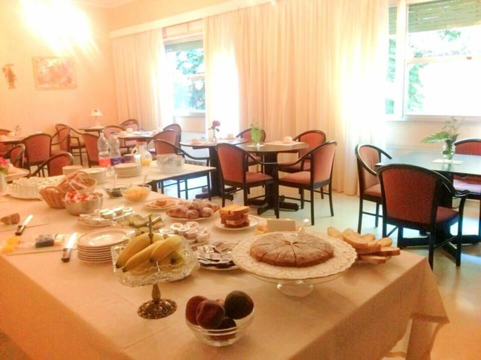 Food & Drinks 5, Hotel Morchio Mhotelsgroup, Imperia