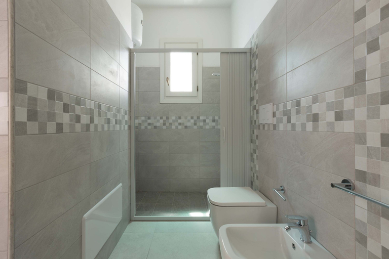 Bathroom 4, Villetta Antonaci, Lecce