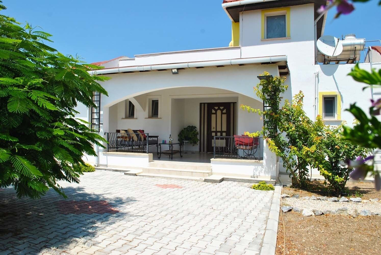 Exterior & Views 2, Villa Butterfly by Amy Villas