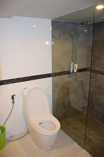 Bathroom, Kalim Residence Unit - 215, Pulau Phuket