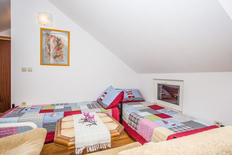Bedroom 2, Holiday House Tina Seget, Trogir