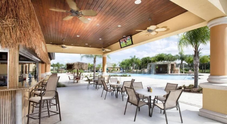 Food & Drinks 5, Paradise Palms IHR 2031, Osceola