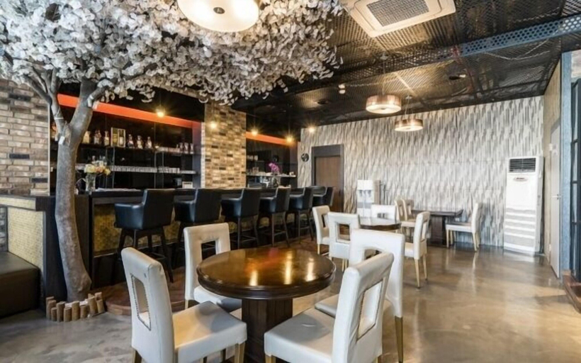 Food & Drinks 5, Central Tourist Hotel, Anyang