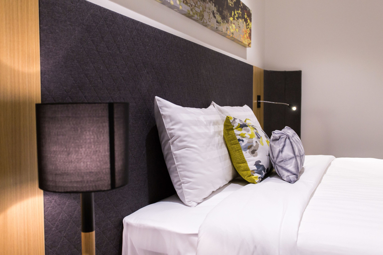 Bedroom 2, Quality Hotel Rules Club Wagga, Wagga Wagga - Pt A