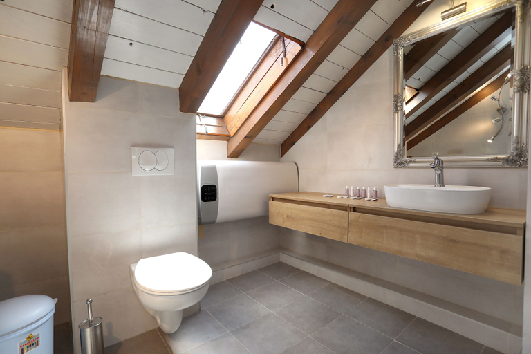 Bathroom 4, Villa Carrara, Trogir