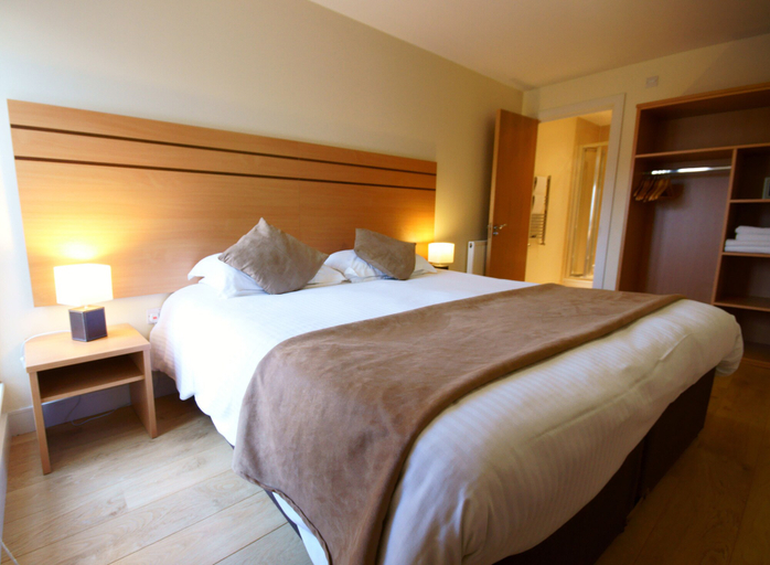 Bedroom 3, Lodge Drive Apartments, London