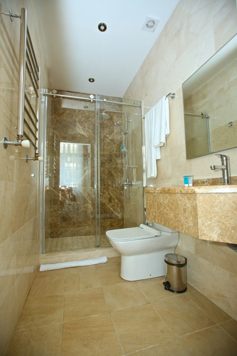 Bathroom 4, Miraj Hotel, Baku