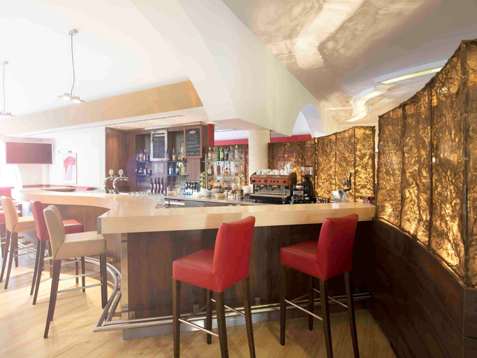 Food & Drinks 5, Castrum Hotel (Future voco Szekesfehervar), Székesfehérvár