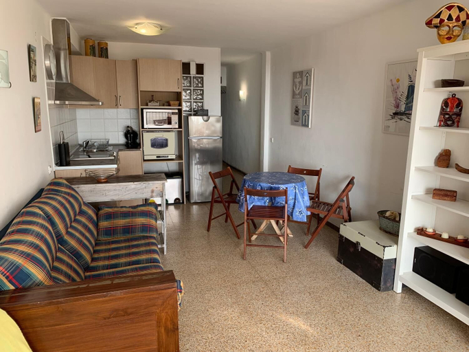 Others 5, Apartamento Inmobahia - BI - 60, Girona