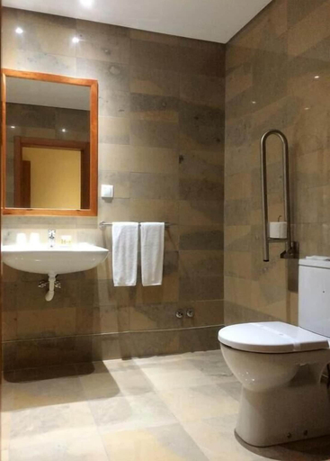 Bathroom 4, Hotel Ponte Sor, Ponte de Sôr