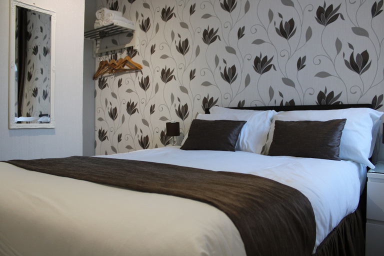 Bedroom 4, The Mardonia, Blackpool