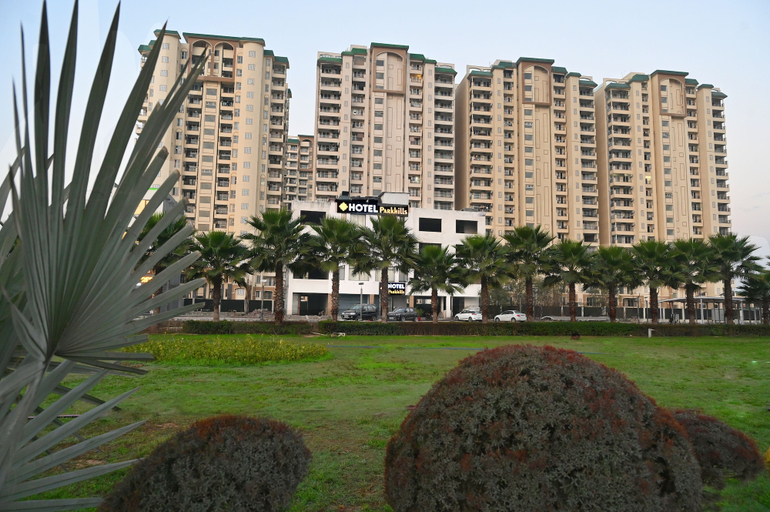 Exterior & Views 2, Hotel Park Hills, Sahibzada Ajit Singh Nagar
