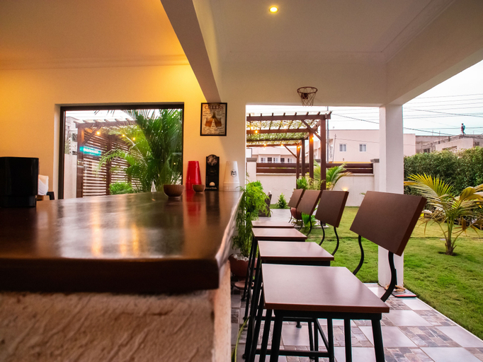 Food & Drinks 5, KoKo Palm Inn, Accra