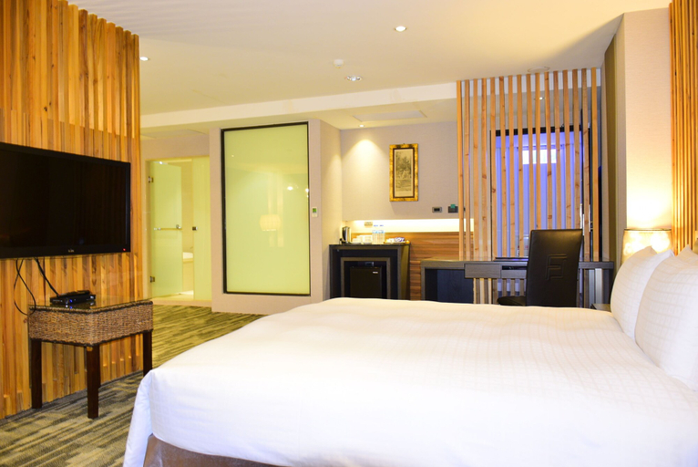 Bedroom 3, Ali Mountain Oriental Pearl International Hotel, Chiayi County
