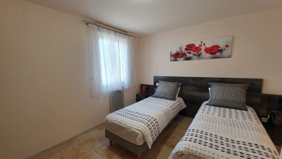 Bedroom, Domaine du Cardou, Lot