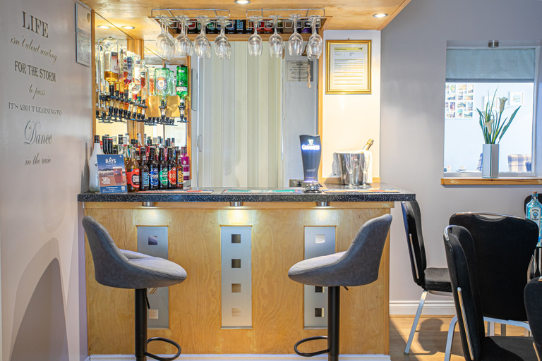 Food & Drinks 5, Mount Edgcombe Guest House, Torbay
