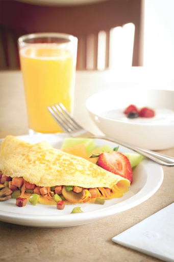 Food & Drinks 5, Country Inn & Suites by Radisson, Ames, IA, Story