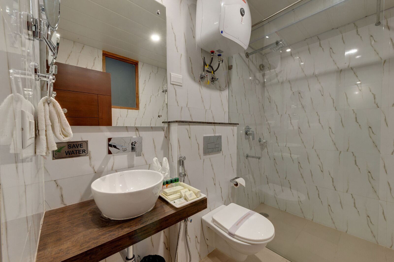 Bathroom 3, Regenta Place Green Leaf Manali- A Centrally Heated Resort, Kullu