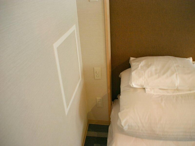 Bedroom 2, Winkel Village, Otaru