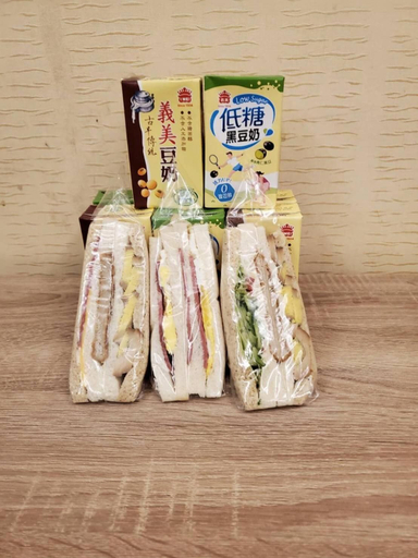 Food & Drinks, Empire Hotel, Taipei City
